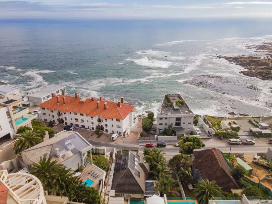 4 Bedroom Property for Sale in Bantry Bay Western Cape